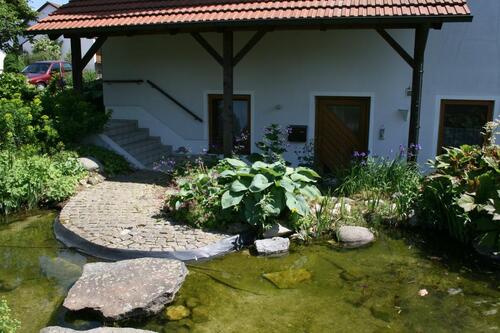 Foto - Außergewöhnliches Einfamilienhaus mit Einliegerwohnung.