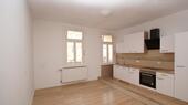 Foto - CHARMING HISTORIC DOWNTOWN APARTMENT WITH ABOUT 107 M² OF SPACE! 4 room, 3 bed, 1 bath, and garage