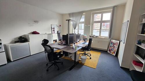 Foto - Repräsentative Bürofläche in 1A-Innenstadtlage – 67 m² mit Aufzug