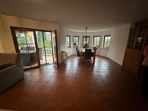 Foto - 3 Zimmer EG-Wohnung im EFH mit Garten