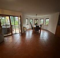 3 Zimmer EG-Wohnung im EFH mit Garten - Jettingen