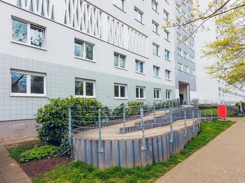 Foto - Praktisch & gut angebunden – 1-Zimmer-Wohnung im Hochhaus mit ca. 36 m²