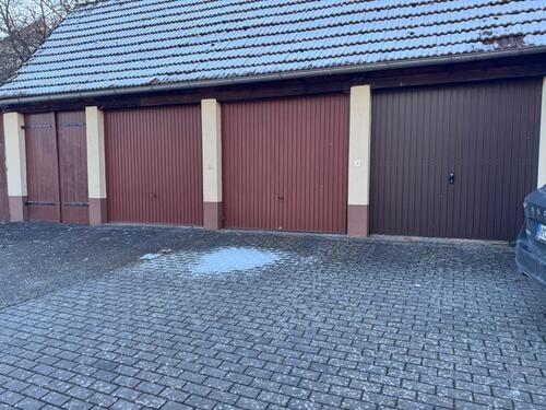 Foto - Garagen für Auto oder Motorrad zu vermieten