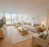 Schöne, helle 4-Raum-Wohnung mit Balkon, Aufzug und TG Stellplatz - Leipzig Altwest Schöne, helle 4-Raum-Wohnung mit Balkon, Aufzug und TG Stellplatz - Leipzig Altwest