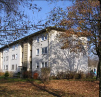 Helle 2-Zimmer-Wohnung mit EBK und 2 Keller in Duisburg Süd Helle 2-Zimmer-Wohnung mit EBK und 2 Keller in Duisburg Süd