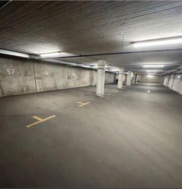 Foto - Motorradstellplätze in Tiefgarage