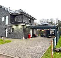 Moderne DHH in Zentrum von Großefehn