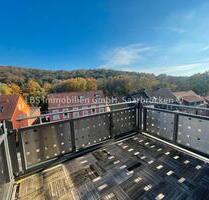 3ZKB Mietwohnung mit Balkon, Einbauküche, 2 Garagen und Gartenanteil in Sulzbach - Sulzbach (Saar)