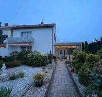 Wunderschöne Doppelhaushälfte mit Potenzial - Speyer