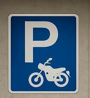 Foto - MotorradRoller Stellplatz - 45,00 EUR Miete,