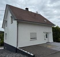 Zweifamilienhaus zu verkaufen in Reichshof