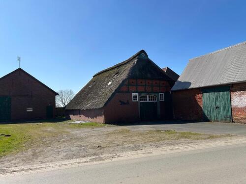 Foto - Resthof mit Weiden, Wald und großem Potenzial
