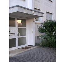 Helle 2-Zimmer-Wohnung mit Balkon in Kelkheim - Kelkheim (Taunus)