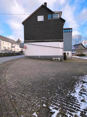 Foto - 23 Zimmer Mehrfamilienhaus, Wohnhaus in Niederwörresbach