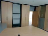 Foto - Moderne Bürogebäude in ruhiger Lage