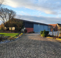 Trockene Hallenstellplätze für Wohnmobile in gepflegter Hofanlage - Erwitte