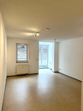 Foto - 1-Zimmer-Apartment in Weiden m. EBK, TG-Stellplatz & Wintergarten