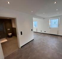 Schöne helle 2ZKB in City Zentrum, Erstbezug nach Kernsanierung - Kaiserslautern Betzenberg