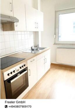 Foto - Geräumige 2-Zimmer-Wohnung mit Einbauküche in Harburg