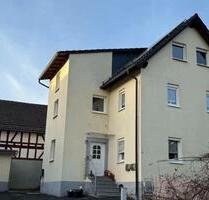 Modernisiertes EFH mit Einliegerwohnung & PV | frei 225 m2 - Gladenbach