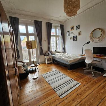 Foto - Möbliertes Zimmer mit Balkon (22m²) 