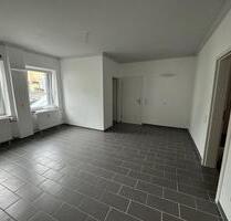 schöne kleine 2-Zi.- Wohnung Hachenburg zentr. Lage f. Single NR
