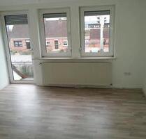 WARMMIETE ❗3 Zimmer-Wohnung mit Balkon und Wintergarten - Emden