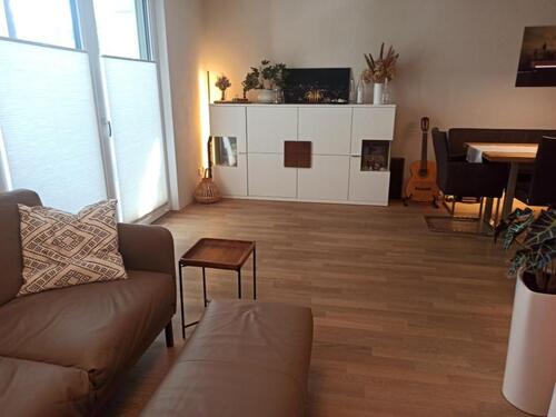 Foto - 3-Zimmer-Wohnung: Baujahr 2013, mit Aufzug, 2 TG-Stellplätze im P