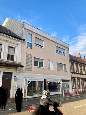 Foto - Wohn- und Geschäftshaus zu verkaufen