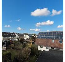 ***UND ÜBER IHNEN WOHNT NUR NOCH DER LIEBE GOTT**** - Rödermark