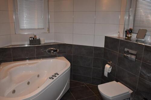 Foto - 7 Zimmer Einfamilienhaus zum Kaufen in München