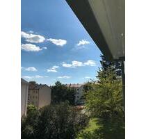 Ulm-Eselsberg, Weinbergweg: 2-Zimmer-Wohnung mit großem Balkon