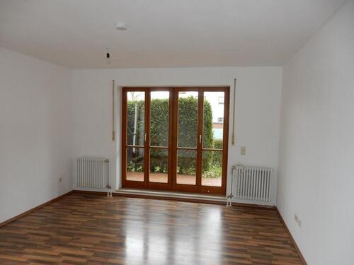 Foto - Eigentumswohnung, 4 ZKB, Nahwärme, Garage, Garten