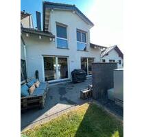 2 Familienhaus mit Garage und Garten in Vallendar zu verkaufen