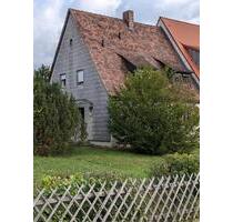 Doppelhaushälfte mit großem Grundstück für Ihr Traumhaus - Wilhermsdorf