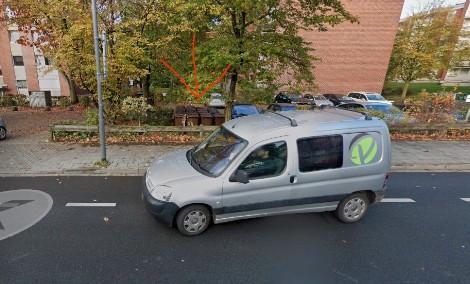 Foto - PKW Stellplatz 41061 Mönchengladbach Burggrafenstraße 38