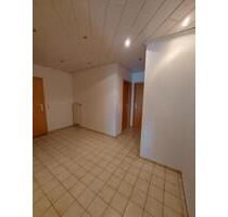 3-Zimmer EG-Wohnung - 1.200,00&nbsp;EUR Kaltmiete, ca.&nbsp; 90,00&nbsp;m&sup2; in Ebersbach an der Fils (PLZ: 73061)