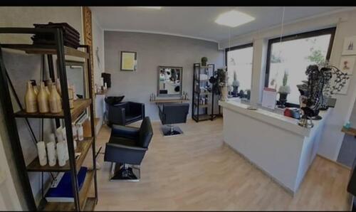 Foto - Übernahme Friseurgeschäft in Hünxe Bruckhausen