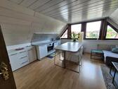 Foto - Schöne, gehobene 2 - Zimmer DG- Wohnung mit Klimaanlage,