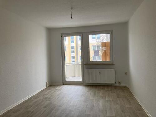 Foto - Stilvoll frisch renoviert: Urbanes Wohnen mit Balkon, Licht und klaren Linien