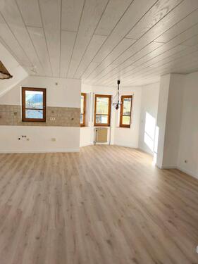 Foto - 3.5 Zimmer Dachgeschoßwohnung zur Miete in Engen