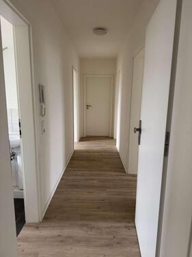 Foto - 3-Zimmer Wohnung mit Balkon - 533,00&nbsp;EUR Kaltmiete, ca.&nbsp; 71,00&nbsp;m&sup2;