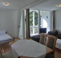 Große Wohnung auf schönem Grundstück - Lütjenburg