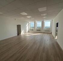 304 qm Bürofläche in Neukölln zu vermieten: Perfekte Arbeitsumgebung für Ihr Business! - Berlin