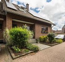 Doppelhaushälte neuwertiger Zustand Tönisvorst-Vorst