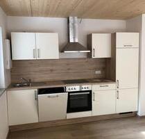 1 Zimmer, 1 Wohnküche, großer Balkon, Blick ins Grüne, KfW40+ - Schwandorf