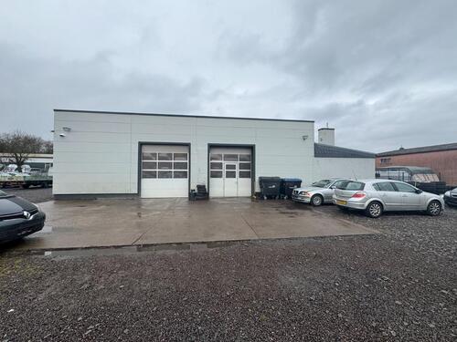 Foto - Werkstatt 147m² mit Freifläche 1000m² zu vermieten