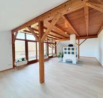 Helle 3-Zimmer-Wohnung mit großem Balkon - Weimar (Lahn)