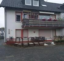 Bornheim Brenig 2 Zimmer Küche Diele Bad ruhige Bestlage 1 Etage