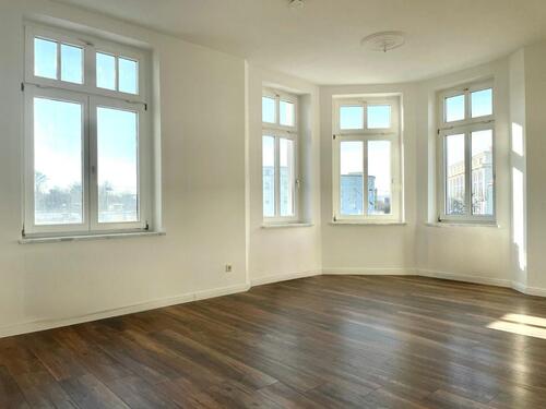 Foto - Exklusive 6-Raum Whg., Balkon, 2 Bäder, FBH, Aufzug, Kernsaniert